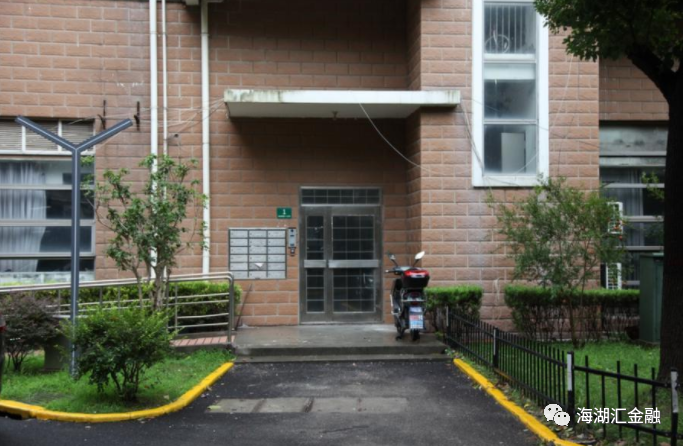 【法拍房】日月豪庭，上海市浦东新区杨高南路5135弄1号302室